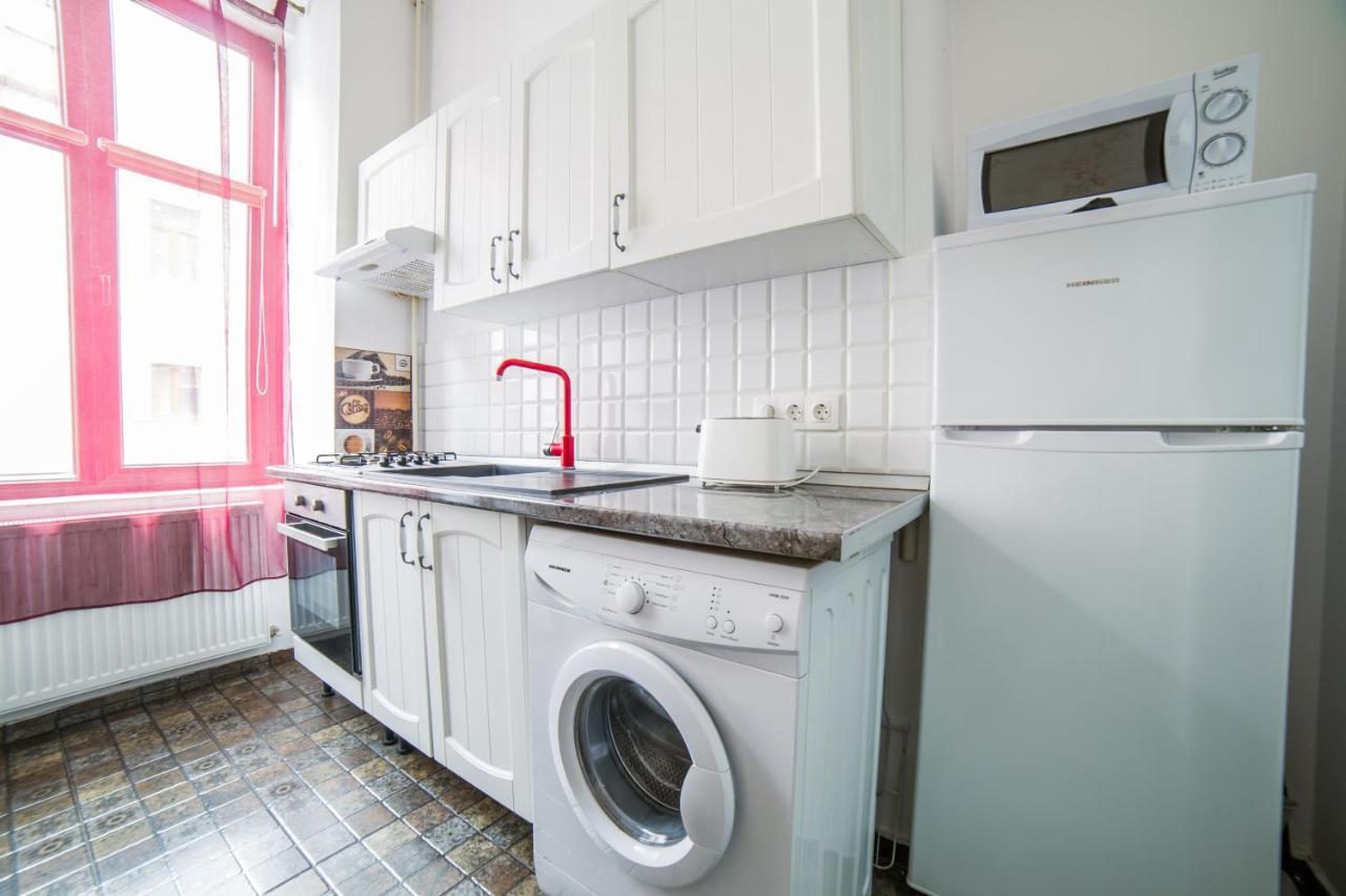 Central Studio Bnb Brasov Exterior photo